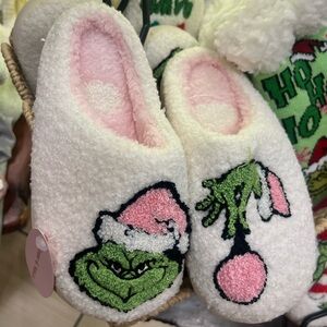 Kids Grinch Christmas Slippers with Pink and Green Accents, kids fun grinch